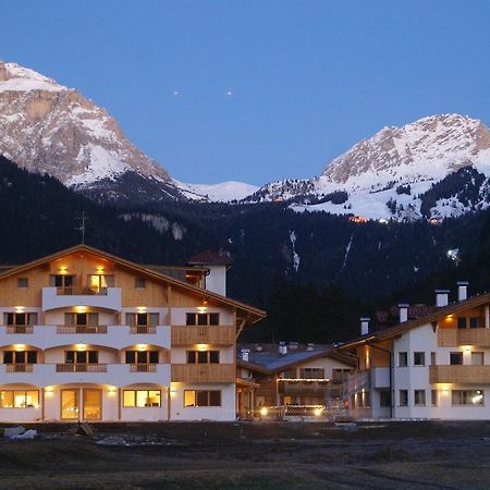 Golden Park Resort Campitello di Fassa Exterior foto